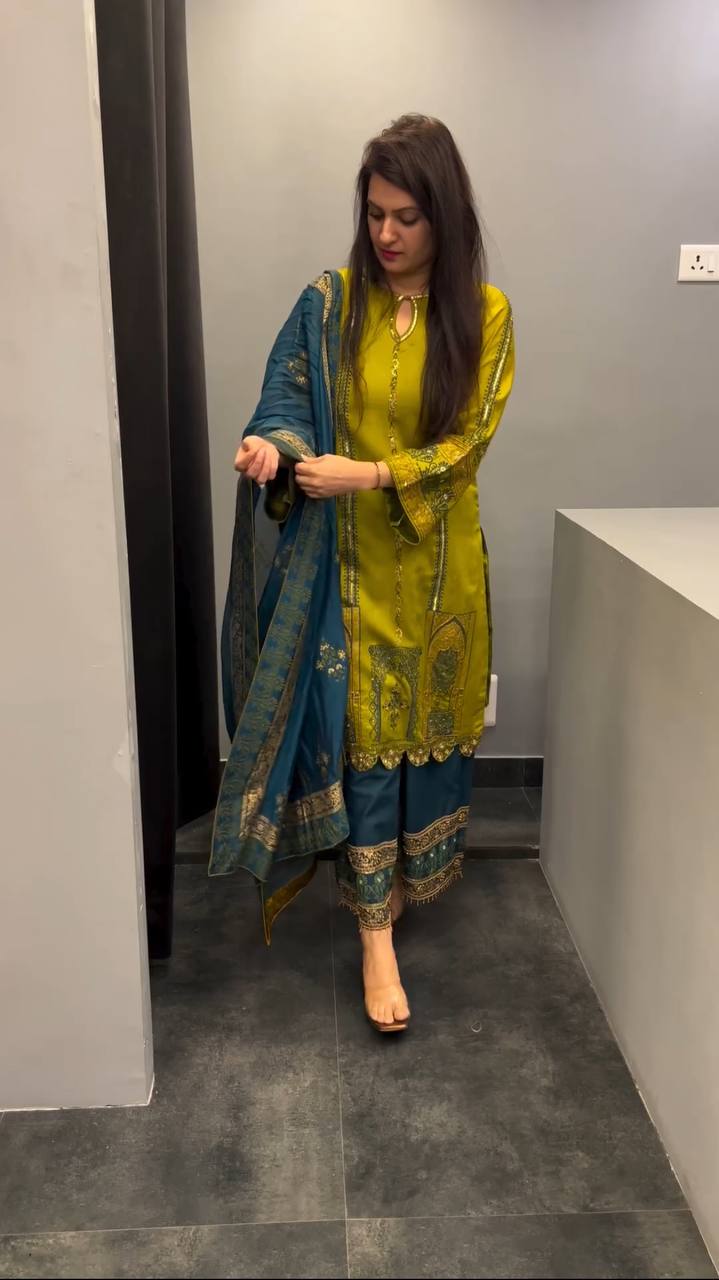 Silk Blend Purple Embroidered Straight Kurta Pant With Dupatta